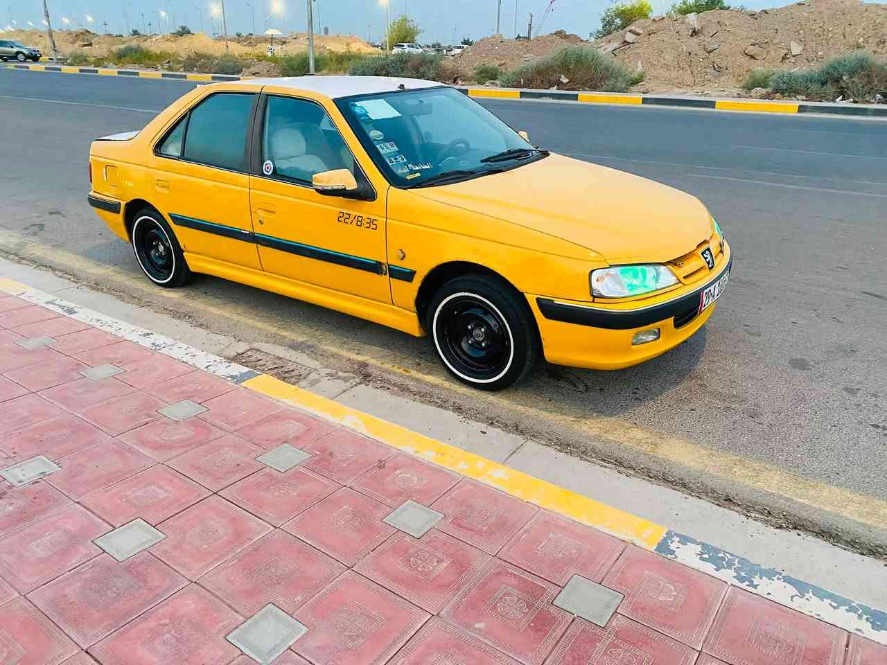 سلام عليكم بيجو بارص موديل ٢٠١٥سياره تبريد مكينه كير حداديه كفاله سياره جديده بسمي مصفره هيه وغرامات رقم واسط سياره بيه بارد بجملغ لكدام ولهلات معمره ولباقي كفاله سياره ماعوزه نقص اسعر36وبيه مجال تصال ودلل ***********
