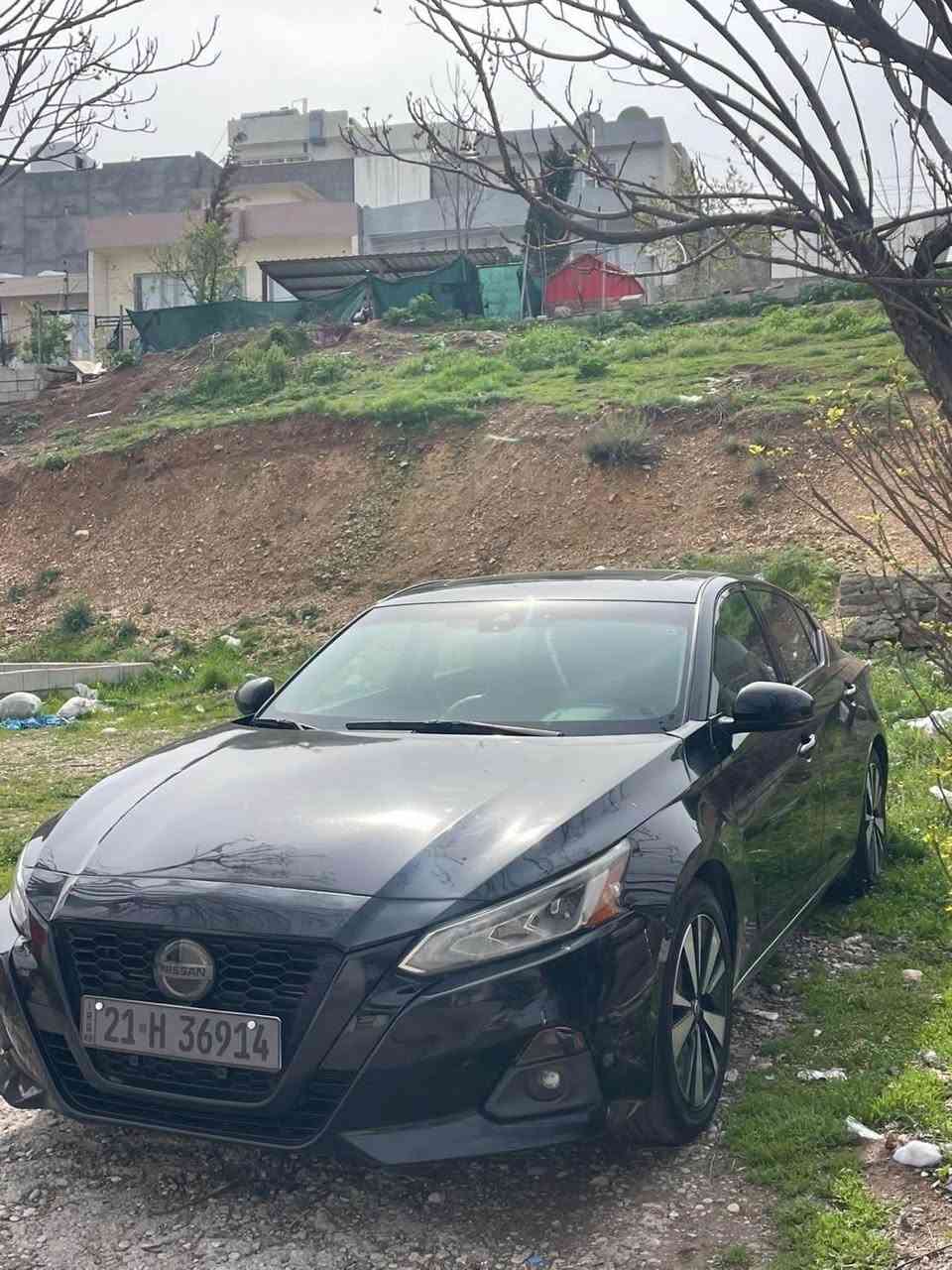 ئالتیما ٢٠١٩ SL فوول فوول مواسەفات ( سلاید .کامیرا .کوشن هیتەر .سوکان هیتەر .ناو سپی .رادار ٣٦٠ کامل مەزبوت .سەماعە boss .ئاوتۆ هۆلد .ئاوتۆ ئستۆپ .بریک بەسمە .خەتی جادە .تەحدید سورعە. رادار ئاوینە .شەخال .بەسمە ..زۆر مواسەفات ترر……). تەنها ١٠٥ هەزار روشتوە گیر مەکینە بەشەرت ئسەنەوه تا ٢٠٣٠ تازەیە یەک دینار مەسرەف نیە سۆنەری دانراوە ٤پارچەی بۆیاخە دوو دەگای لیرە لیدراوە بۆنید چەمەلەخ ئەمریکایە 
( نرخی ١٢٧ گەلا مەعامەلە ) *********** Singapore
