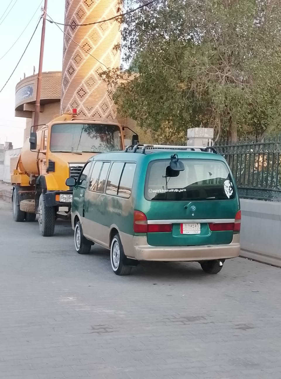 سلام عليكم بريجو موديل 2000 للبيع 

مكينه مكفوله كير ستوني شاده مقدم جديد 

غرفه جديده  سياره داخله هزه 
هيئه وغرامات مصفره 
تخم تاير جديد

سياره ضربه بس الباب السلايت مثل ماواضح بصوره 

السعر والاستفسار اتصل ع رقم 

***********

خاص مامتواجد

