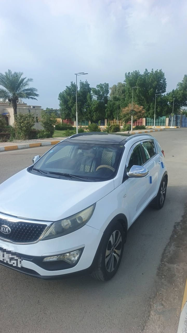 انسب سعر سبورتج
بلاش بلاش
سبورتج 214
بانورما
محرك 2000 دوش نظيف
حدايده وسياقه جديده عبالك موديل حديث
داخل نظيف
السياره بيه صبغ
3 اماكن
وبيه طخه من الامام شويه ضرر بالدواخل ومبدل بنيد وجاملغ ايسر بلاد نفس اللون 
هاذا مينحسب صبغ
المهم كلشي بسعره
السعر 112
واتحداك اذا اكو هيج بالسوك
تخم تاير
ويل كب حلو
تروح سونر وتشوف بعينك
وكلشي بالقناعه
سياره اعتماديه وكشره حلو
فحص وهزه كله جديد
العنوان اليرموك
رقم الهاتف ***********    ‏‪***********‬‏
