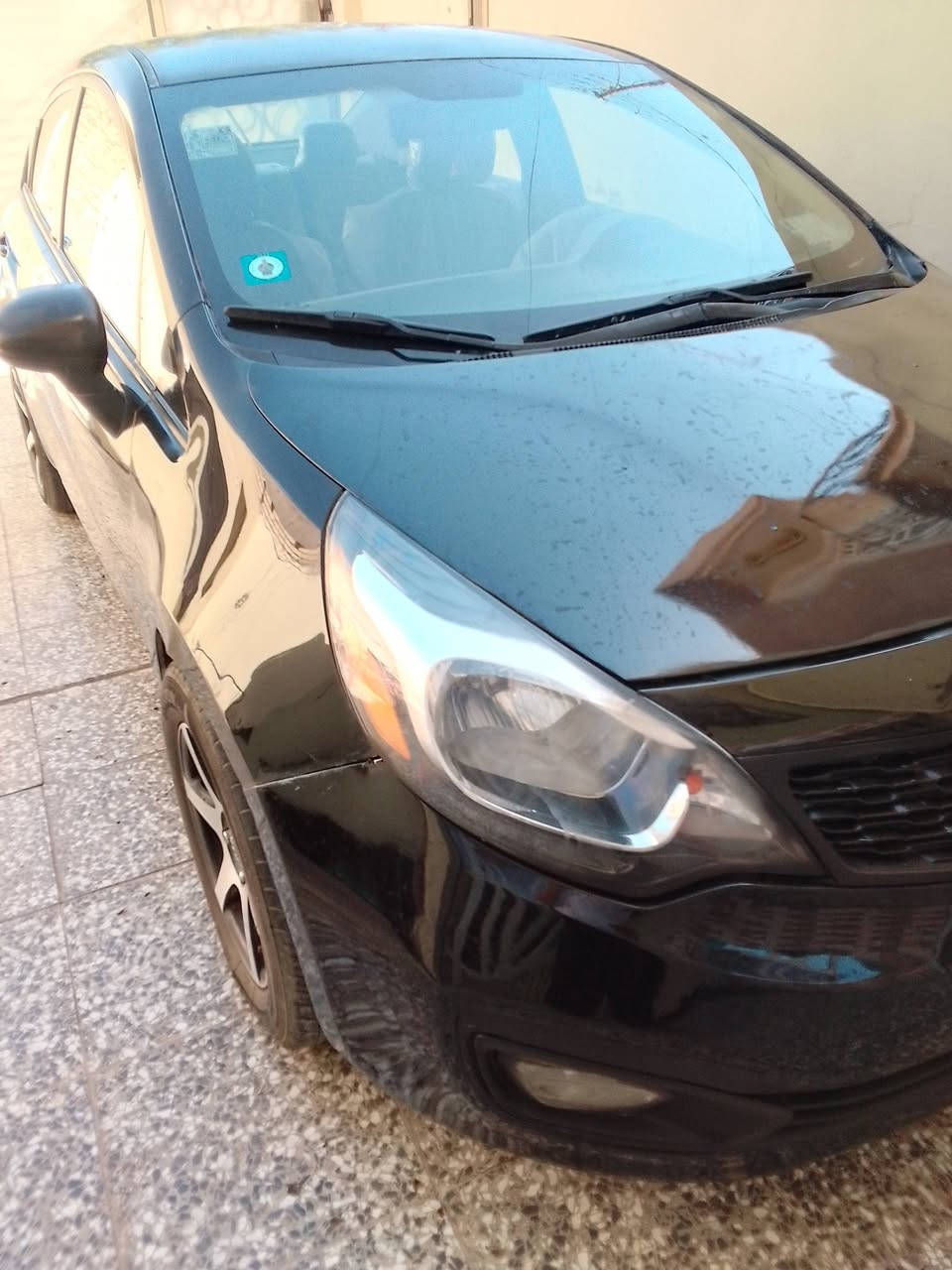 كيا ريو وارد امريكي. ٢٠١٥
سنوية لغاية ٢٠٢٨
بسمي كلشي تريد تسأل عنه موجود بالصور 
محرك گير تبريد صدر كهربائيات جاهزة
بسمي  *********** بغداد
سعر ٨٠ ورقة وبيها مجال
