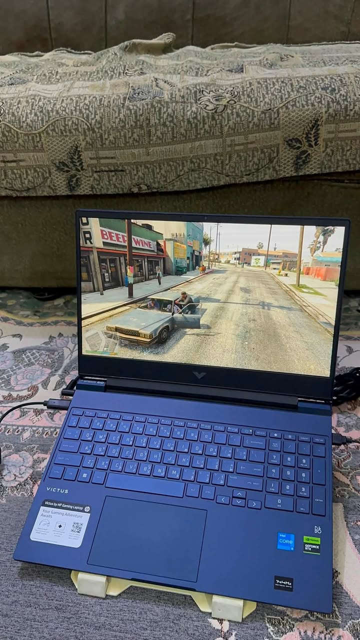 السلام عليكم لابتوب hp gaming  victus  core 5جيل 12 —رام 16–هارد2 تيرا كارت نوع ssd السريع جدا جدا كارت شاشة خارجي-4 گيگا 3050 نوع H  RTX شاشة 144 هيرتز فولHDحجم الشاشة 15.6 حجم ستندر بطارية 4 ساعة استخدام عادي 200 واط مع جنطة و ماوس وستاند وجوستك نظافة-99-100 السعر 850 الف اتصال او واتساب *********** من رخصة الادمن
