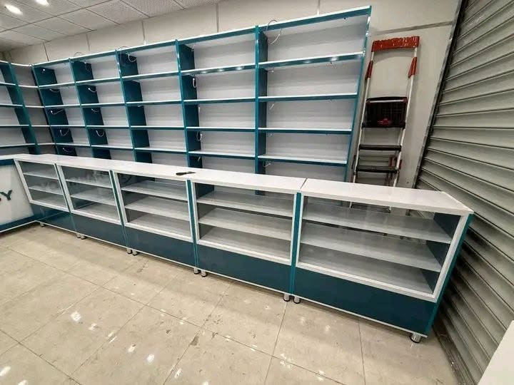 هل تخطط لافتتاح محل تجاري أو تطوير مشروعك ؟
التصميم الصحيح هو أول خطوة لنجاح المشروع وجذب الزبائن.

 للديكور والأثاث
نختص بتصميم وتنفيذ ديكور المحال والمجمعات التجارية
بأسلوب عصري، تنفيذ دقيق، والتزام بالمواعيد.

✔ تصميم يلفت الانتباه ويخدم النشاط التجاري
✔ تنفيذ احترافي بمواد عالية الجودة
✔ خبرة في المشاريع والمحال التجارية

📞 للتواصل واتساب أو اتصال:

***********

📍 العنوان: صلاح الدين -الشرقاط

📩 تواصل معنا الآن ودعنا نحوّل فكرتك إلى مشروع تجاري ناجح

