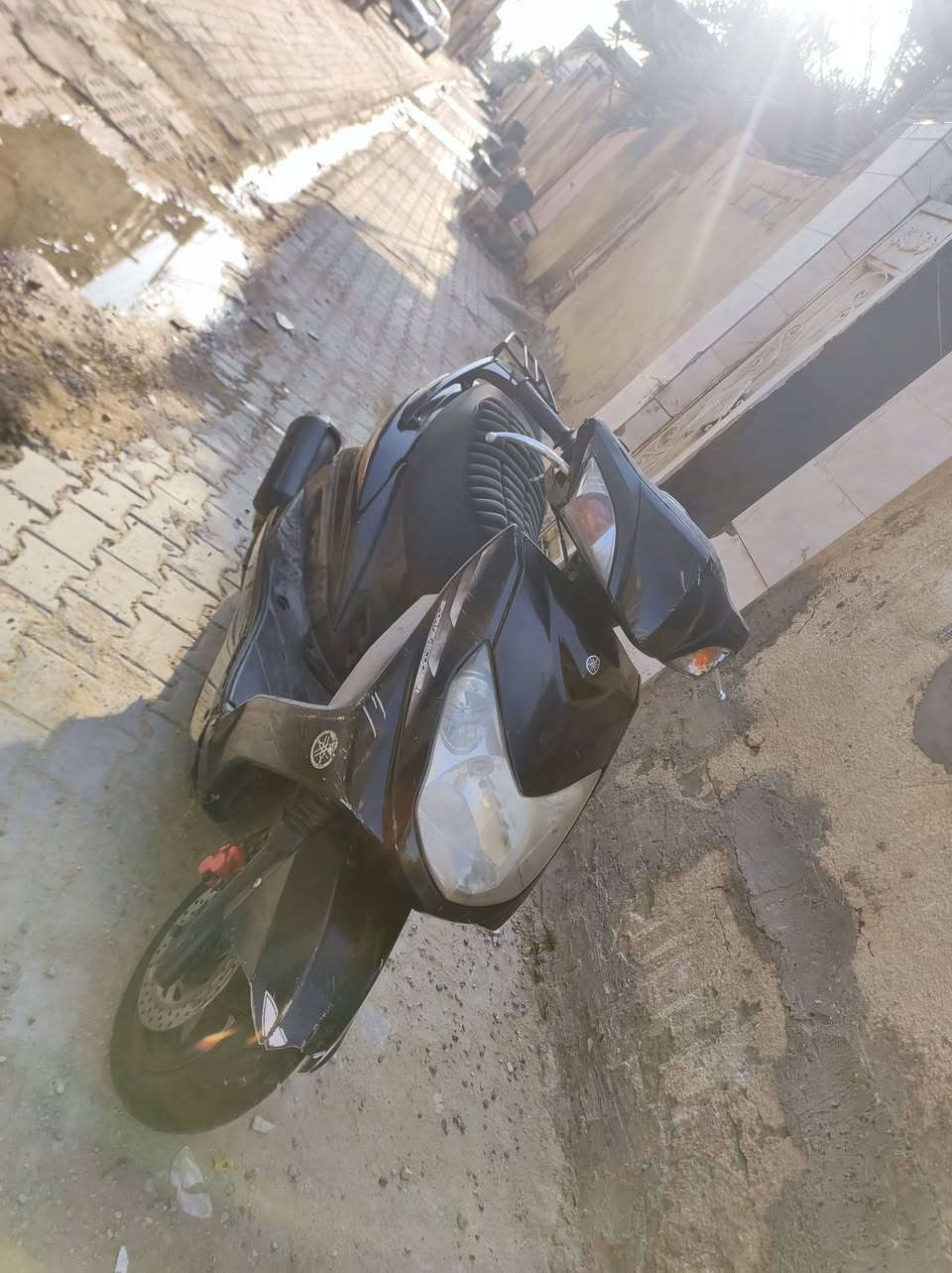 سكنس فحل ياباني مكينه بلاديه  نهضه ومعدل تطير كفراتها كلها مختمه نفس لختم ويه لمكينه كهربائياتها كلها شغاله سلف هندر دراجه كلها شغاله من طول للطول ربع ماذب عليها قبل فتره من نازله من وكيل اوراق كامله دراجه نضيفه مكينه ناعمه مامفتوحه سعر ٥٣٠وبيها مجال مكان ميسان قلعه صالح للستفسار ***********
