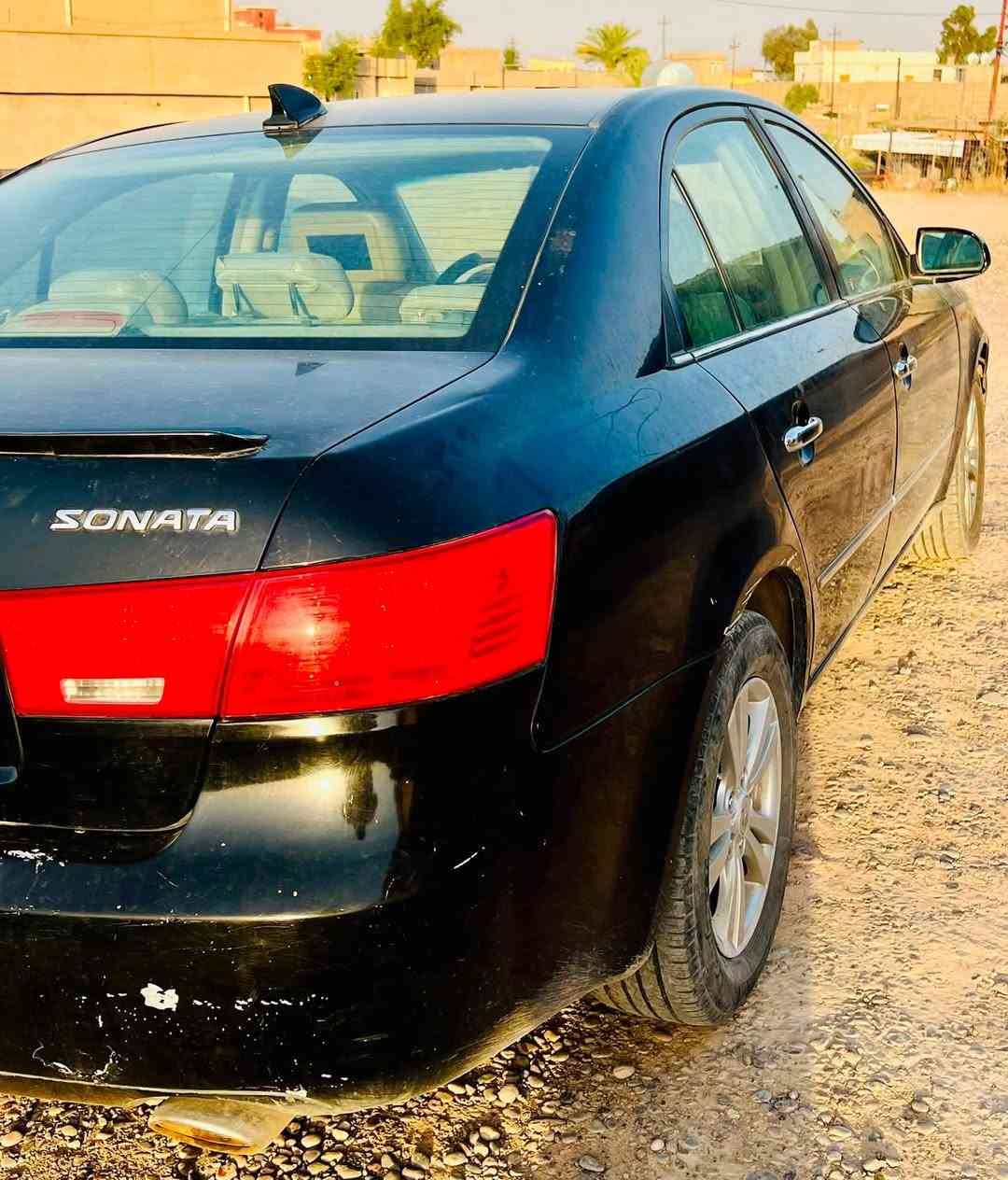السلام عليكم
للبيع سياره سوناتا موديل 2008  وارد امريكي فول مواصفات فتحة سقف مري شفط تدفئه بالكشانه تحكمات ستيرن مثبت سرعه بيها 3قطع صبغ بدون دواخل گير ومحرك شرط تبريد تدفئه شرط سياره حلوه مال جناي رقم اربيل شرط التحويل السعر 88 وبيها مجال قليل 

هـ ***********
