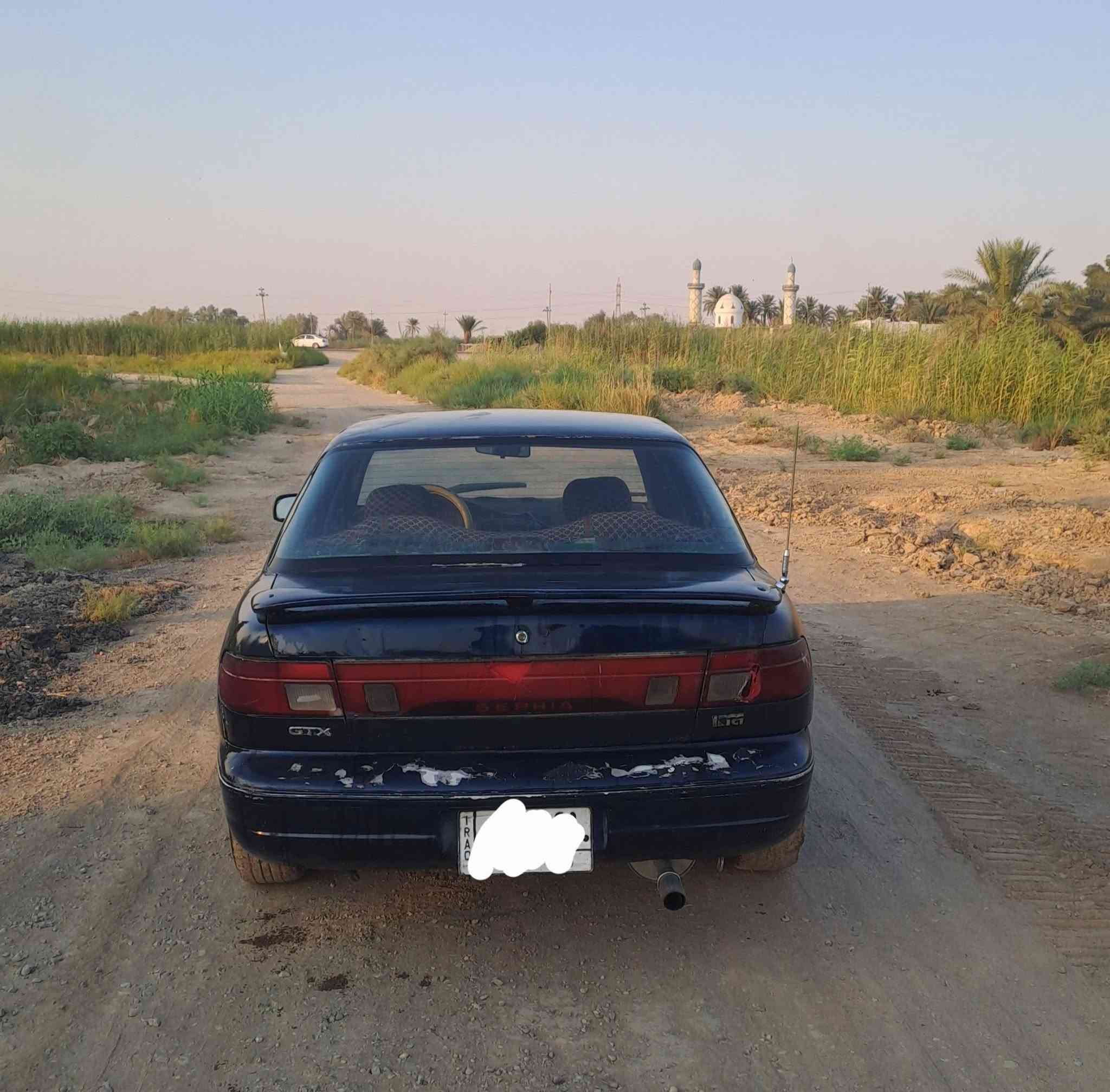 سلام عليكم سيارة البيع كياا سيفيه موديل 93رقم واسط كير ومحرك مكفولات كهربايات كله شغاله سياره بلاديه تحويل مباشر العنوان واسط العزيزيه السعر 25 وبيه مجال  ***********
