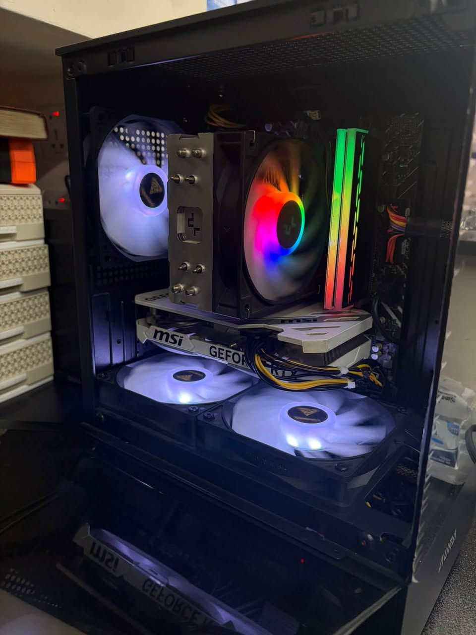 i5 12400f • RTX 4060 • رام 16جيجا