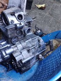 قفاز ساسوكي ياباني  مكينه 300cc الدراجه مزوعه تزويد كلشي مناقصها نكره ...
