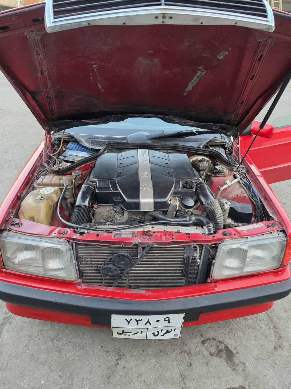 190E AMG مۆدێل 91 
مەکینەو گێڕ V6 غەواس 12 پلاک 
تەبرید سلاید ABS 
بدى كت AMG 
 سويچ کارت شغال  شاشەو کامیرا 
حيزام صبغ ليدرانى چاملغى پشتەوە سایەق 
دەرگای پێشەوە سەکن 
ویل 17 كروم 
تاخم غورفەی لوک 
کوشنەکانی لۆک
شەرتی تحويل و غرامه 
هةولێر  نرخ 75$ 
***********
