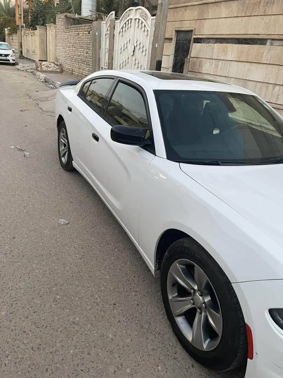 جارجر 2016 كندي 6سلندر رقم اربيل تريد تحول تريد وكاله حاضر سياره خاليه من اي ضربه سيار بيها خط كارت جزاء  من صندوك بي صبغ شي بسط تقرير مالتها موجود سعر 215وبي مجال شراي يتصل ***********مكانها البصره لحيانيه شارع سيد
