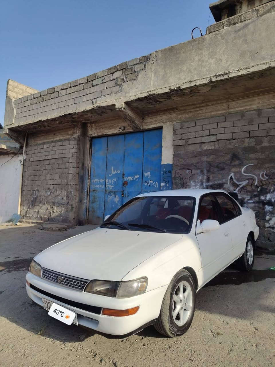 سيارة كورلا للبيع موديل 92
سيارة بسمي رقم نينوى +سنويه جديدة
بيها قطعتين صبغ جاملغ + صندوق
محرك +كير شرط
سياره بل واقع احله من صور
تبريد ثلج +تدفه شرط
كهربائية كلها شغاله+شاشه 
رقم تلفون  ***********
مكان سيارة موصل

