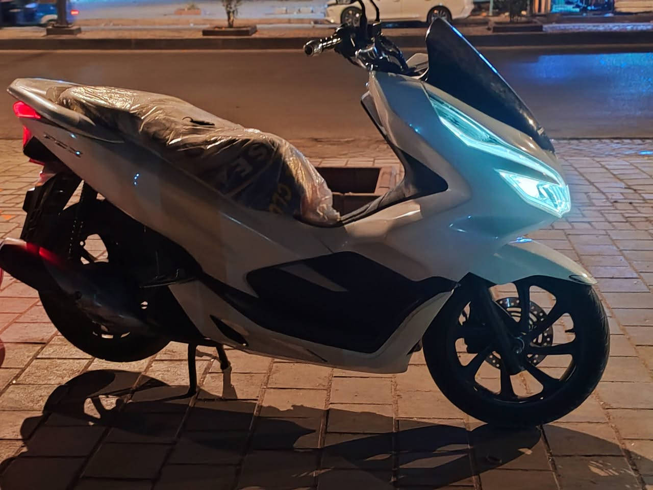 دراجه pcx كفاله عامه  سعر. 18 $
جيل  ثالث. ياباني. بصمتين
العنوان مدينه الصدر
***********

