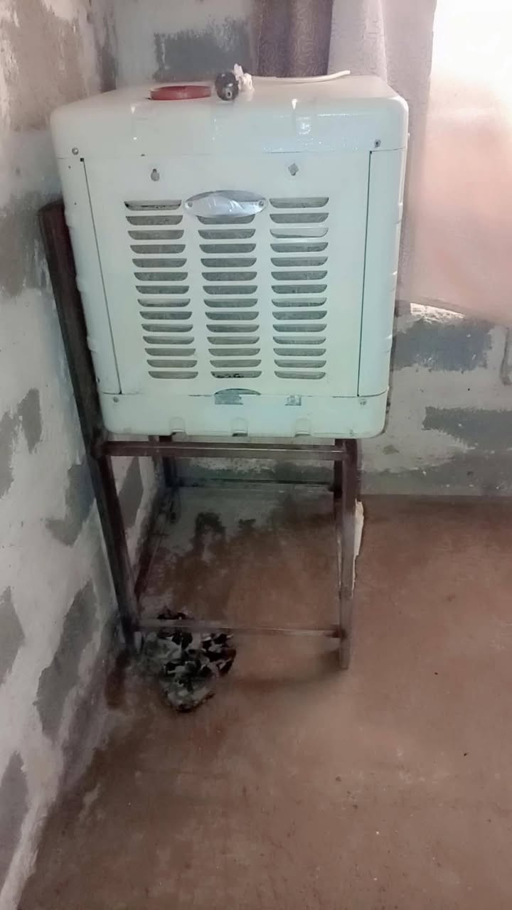 مبرده حجم زقير سرعتين شرط  هيه والقاعده مالتها حديد السعر ٣٥ اتصل ***********
