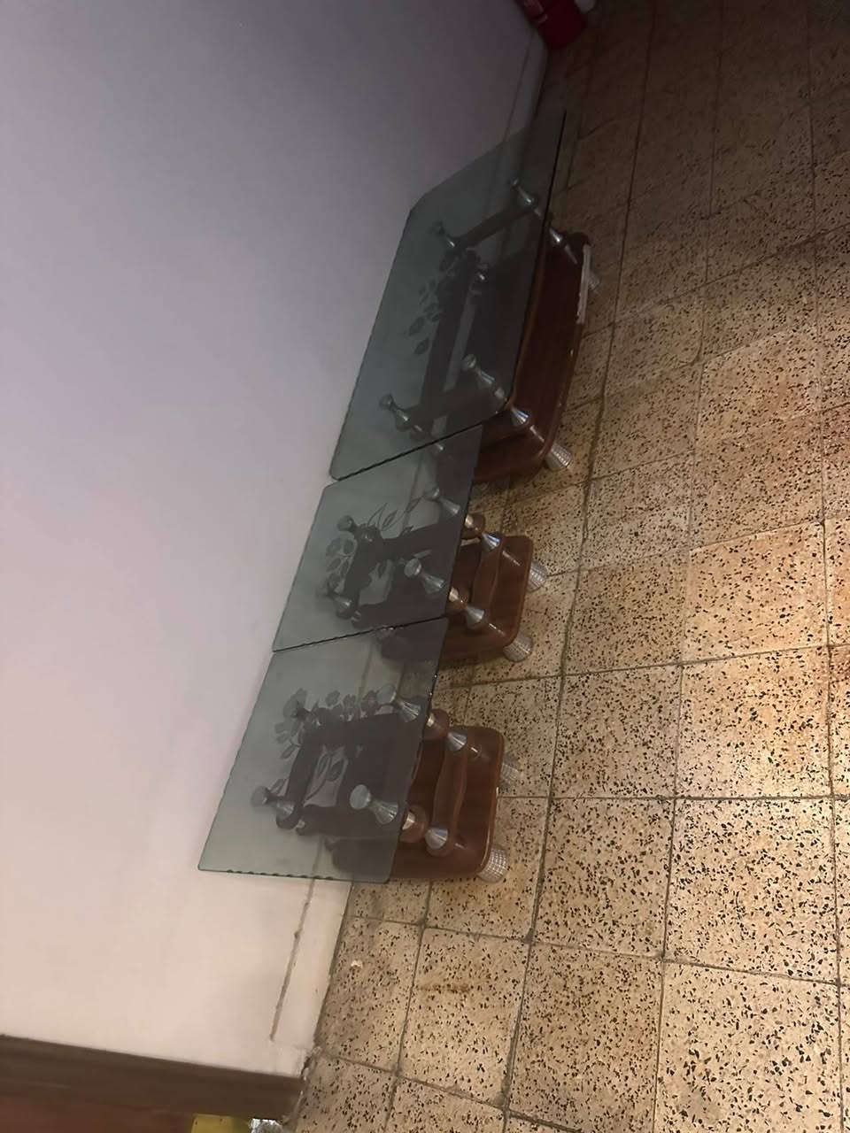 كامل كلهم شلع 400
بغداد السعدون
***********
