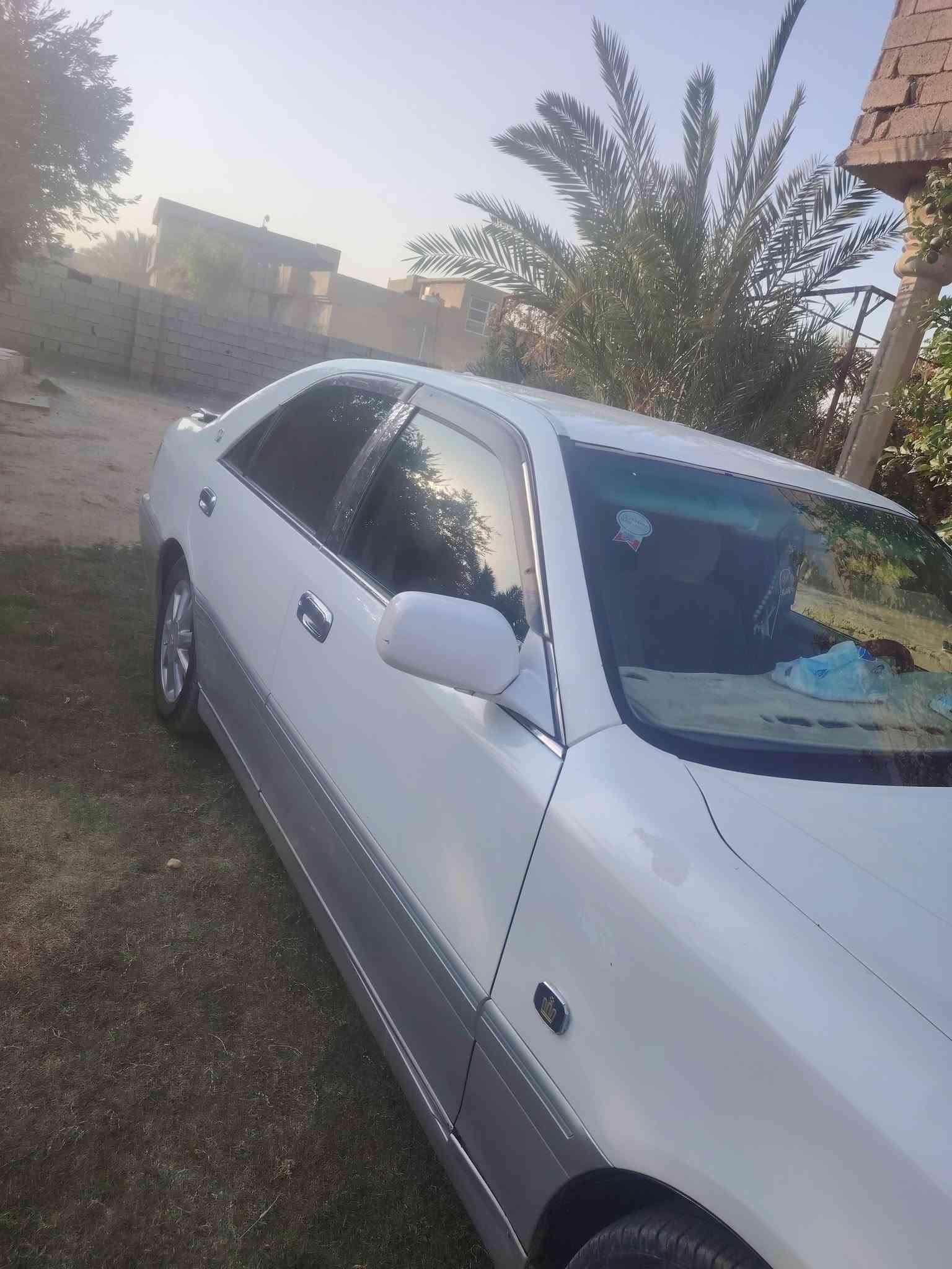 السلام عليكم ملكه ادوات وينه الي يدور جديد كير محرك صدر تخم تاير تبريد تدفئه لايت  بيها  عالي ناصي زنون  ويل نجمه  كله شرط وفول ترايك ١٨٠سياره كرستال جوم اربع كهربائي مسجل دمام اربع سماعات شغاله وفول سياره ماعايزها برغي محرك ديفور صغير مكفوله كلها السعر ٤٠وبيها مجال بسيط لاتجي وتكلي سوك كلشي بي حته ب ٢٠تلكه اني بايعك سياره معنه الكلام اعتذر عن الوعده وال اقساط بيع نقد فقط يرهم مراوس حسب القناعه العنوان صلاح الدين تكريت قضاء العلم قريه الربيضه رقم الهاتف ***********
