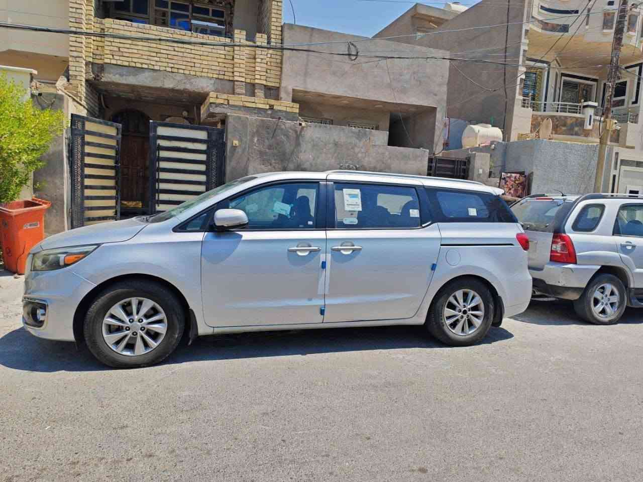 تفاصيل السياره..كياسيدونا موديل 16 وارد امريكي 7 راكب محرك وكير خيرمن الله تبريد ثلج بيه ايكو السياره ضررها جاملغ امامي ونص بنيد  وبيها بارد بسيط جهه اليسار من لجاملغ تخم تاير السياره نص فول .. السعر 165 بيها مجال بسيط وترهم بيع ومراوس حسب القناعه. ..للاستفسار الاتصال بالرقم*********** متوفر واتساب
مكاني بغداد / بغداد الجديده
غير متوفر عل ماسنجر
تفاصيل السياره..كياسيدونا موديل 16 وارد امريكي 7 راكب محرك وكير خيرمن الله تبريد ثلج بيه ايكو السياره ضررها جاملغ امامي ونص بنيد  وبيها بارد بسيط جهه اليسار من لجاملغ تخم تاير السياره نص فول .. السعر 165 بيها مجال بسيط وترهم بيع ومراوس حسب القناعه. ..للاستفسار الاتصال بالرقم*********** متوفر واتساب
