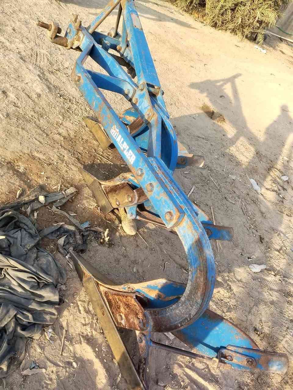 اسلام عليكم
فدان للبيع تركي البلير   حجم. ١٢ موديل ٢٠١٤ الاصلي جديد حيل مكفول 
من كسر لحيم عواج شرط 
الأستفسار ***********
ملاحضه الواقع حلا من الصوره
