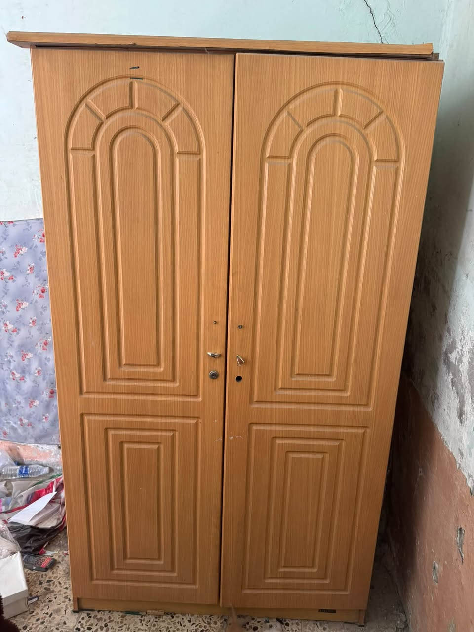 كنتور بابين  للبيع سعره ٣٠ الف.
***********
