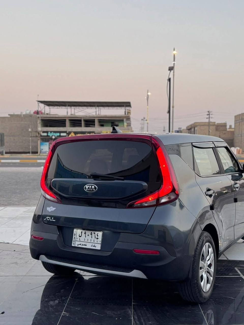 🚘 كيا سول 2020 للبيع

✨ موديل 2020 — شكل مميز وحضور قوي
🔥 محرك اقتصادي وأداء ممتاز
⚙️ أوتوماتيك
🛋️ داخلية مرتبة ومريحة
📱 شاشة + كاميرا خلفية
🔑 بصمة وتشغيل ذكي
🍎 Apple CarPlay
💎 سيارة عملية وعائلية، ومناسبة للاستخدام اليومي

📌 السيارة جاهزة للفحص من أي مكان
📄 التفاصيل والوراق حسب الاتفاق

💰 السعر: 110 قابل للتفاوض
حادثه صفحه وجاملغ خلفي كرته بدون داخل ‎%‎ بجم كبس بدون ارباك 

📞 للتواصل
 : [***********]
: [***********]
