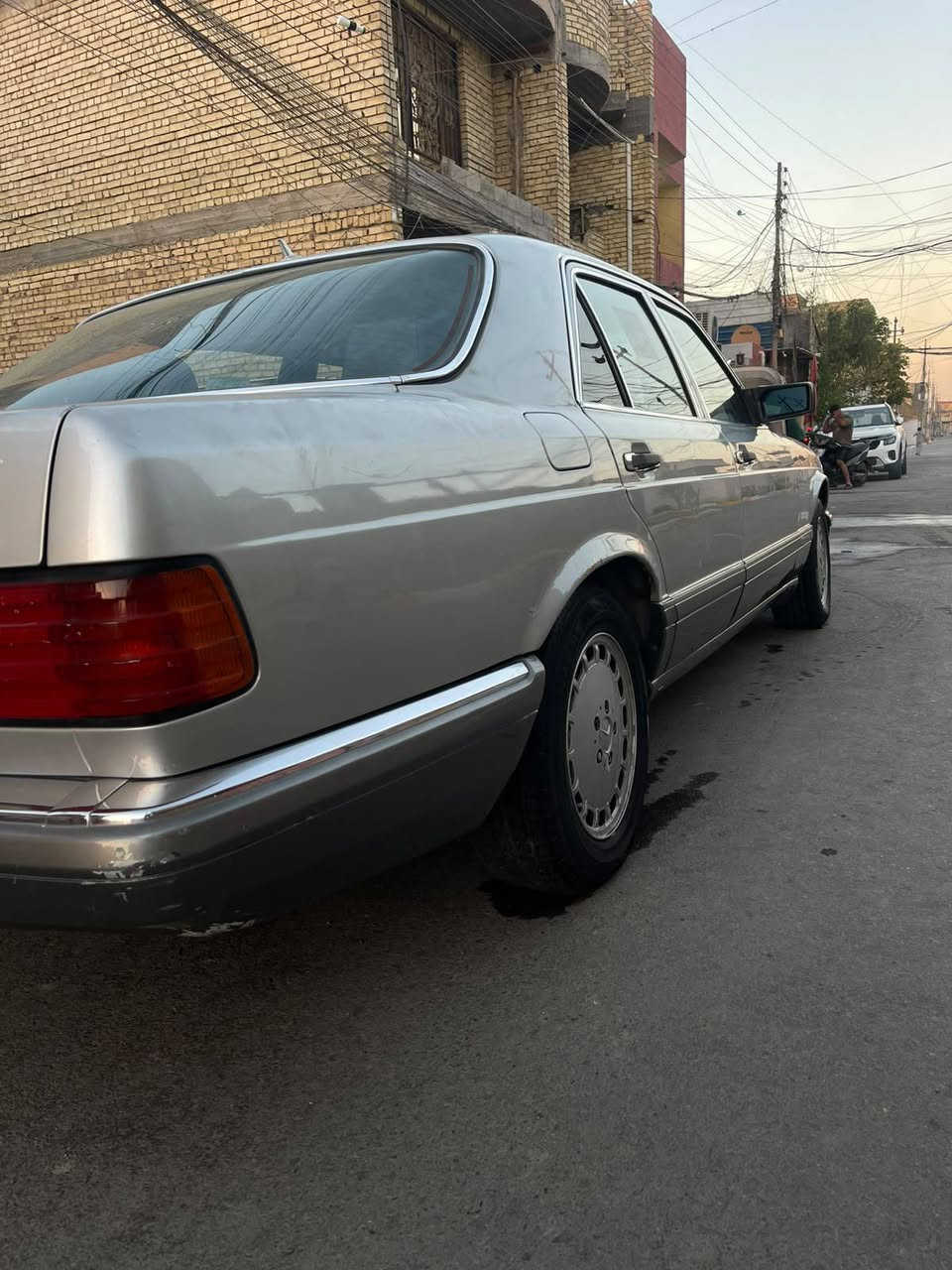 سلام عليكم اخوان مارسدس جامبوو رئاسي موديل 1991 فول مواصفات كشنات تحكم تتفهه بل كشنات بيها  فتحه السياره بلاديهه  السعر 80وبيها مجال رقم للاستفسار***********
