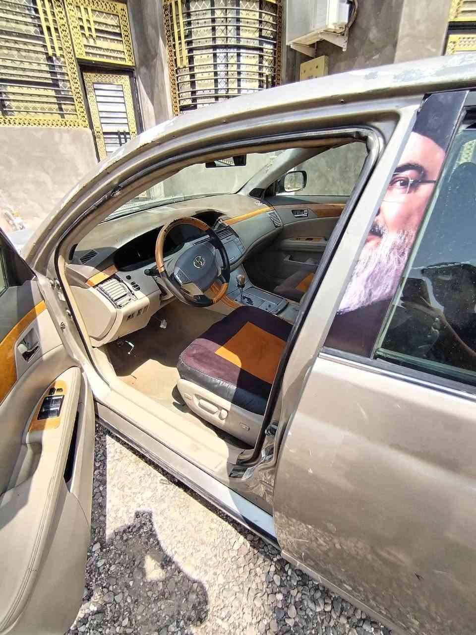 السلام عليكم سايره افلون جاهزه للبيع ابيعلك كوم حديد للعلم سياره تمشي ماعد الكير يبدل نمرتين سوه سايره بصمه محرك ابلادي جديد المكان شط العرب الحوطه رقم الهاتف***********السعر 15بيها مجال
