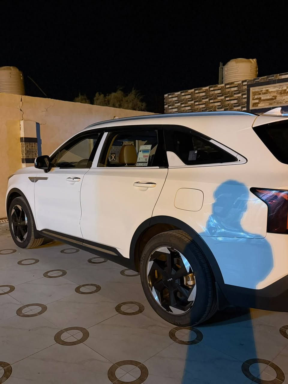 سياره نوع سورنتو موديل 2024 خليجي مواصفات كير موس  بصمه سايد بريك بصمه كشنات كهرباء سبعه راكب سته سلندر ويل19 حساسات امامي وخلفي مري شفط لادرا بصمه ابواب سياره فول للخير  كفاله عامه كير ومكينه حداديه تبريد تخم تاير كفاله عامه سياره جديد بوضع شركه العنوان ذي قار سوق الشيوخ رقم الهاتف ***********
