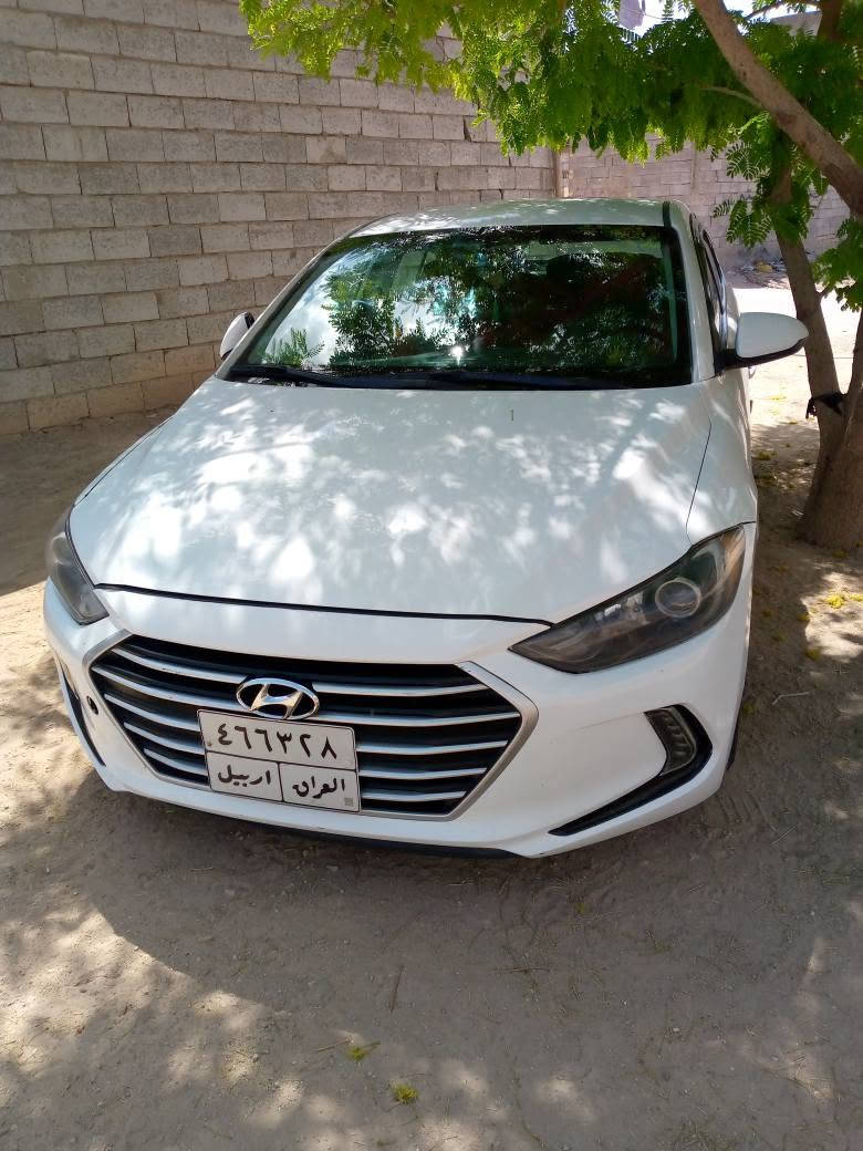 النترا موديل 17 امريكي 
محرك 2000 دوش 
سعرها 100 و بيها مجال للشراي 
مكاني النجف الاشرف 
للتواصل *********** النجف, العراق
