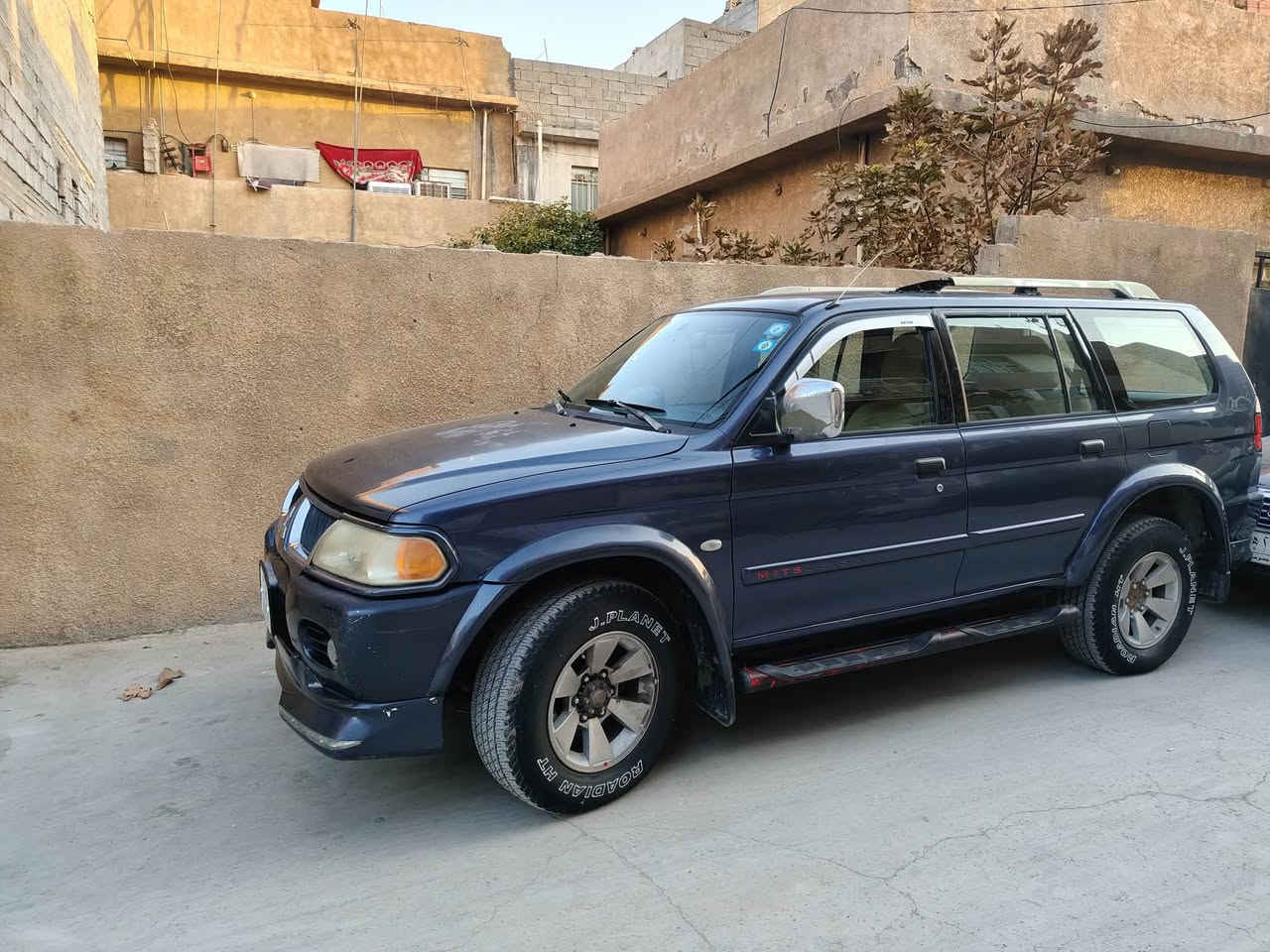 السلام عليكم  ناتيفيا موديل 2006 رقم بغداد حادثها قبل فترة نص باب السكن والجامرلغ الامامي حادث بسيط وصار بيها صبغ..
السيارة بيها دخان من الصلنصة وتنقيص بس من القطرة مابيها تبخير عالم تكول لاستيك ولف صاحبها يكول اعتبر المحرك كايم 
تبريد قبل شهر انتهى ماكو ميعرف لان ما فحصها..
داخلها حلو نظيف  .. تاير صدر نظيف ..
مكان السيارة ديالى بعقوبة،،
بس رجاءا لحد يراسلني لأن وللامانة السيارة مو الي اي تفاصيل اتصل بصاحبها ..
تحياتي للجميع.
رقم صاحب السيارة
***********
السعر  65 ورقة
