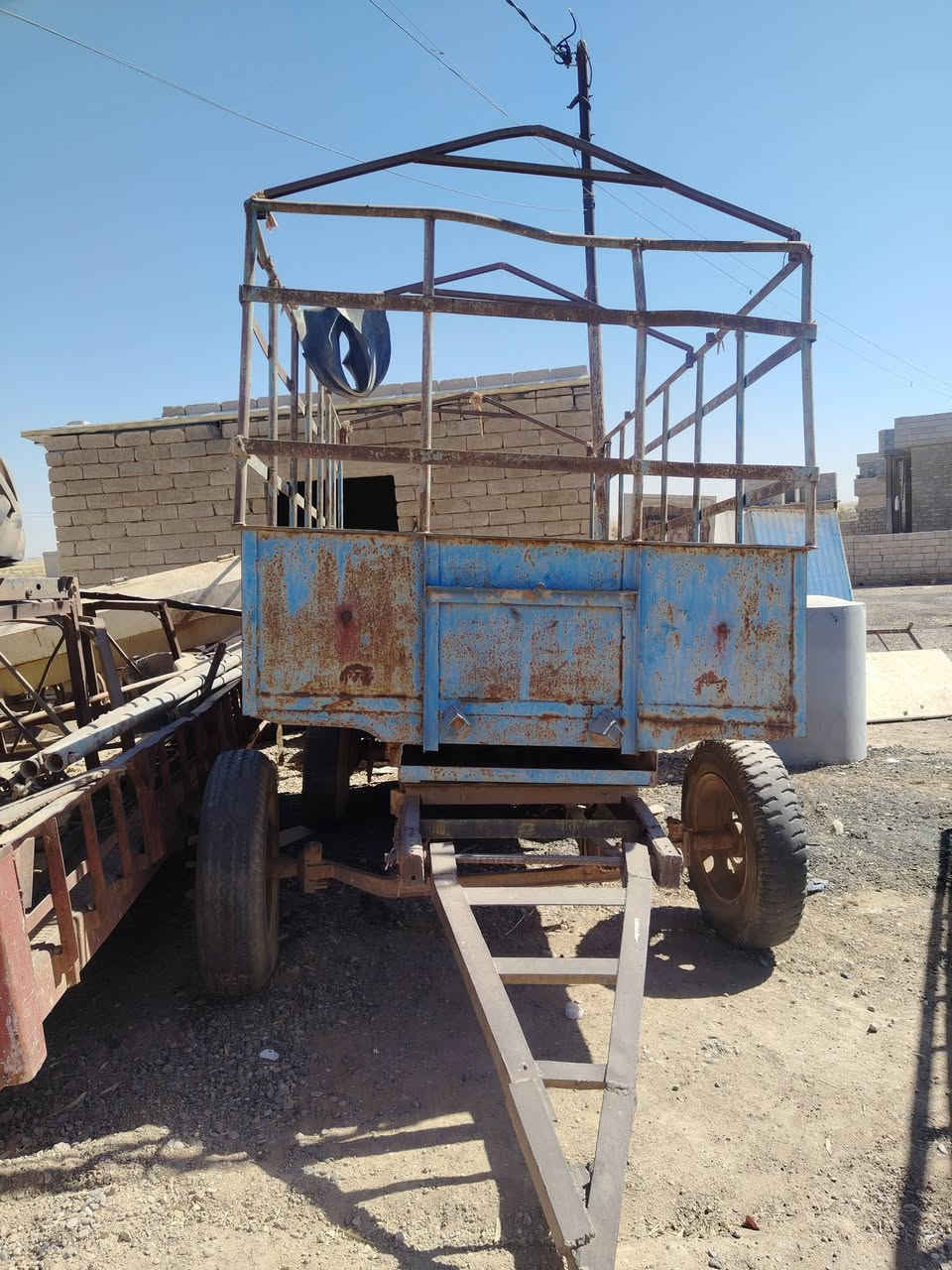 عربانه • بيها مجال