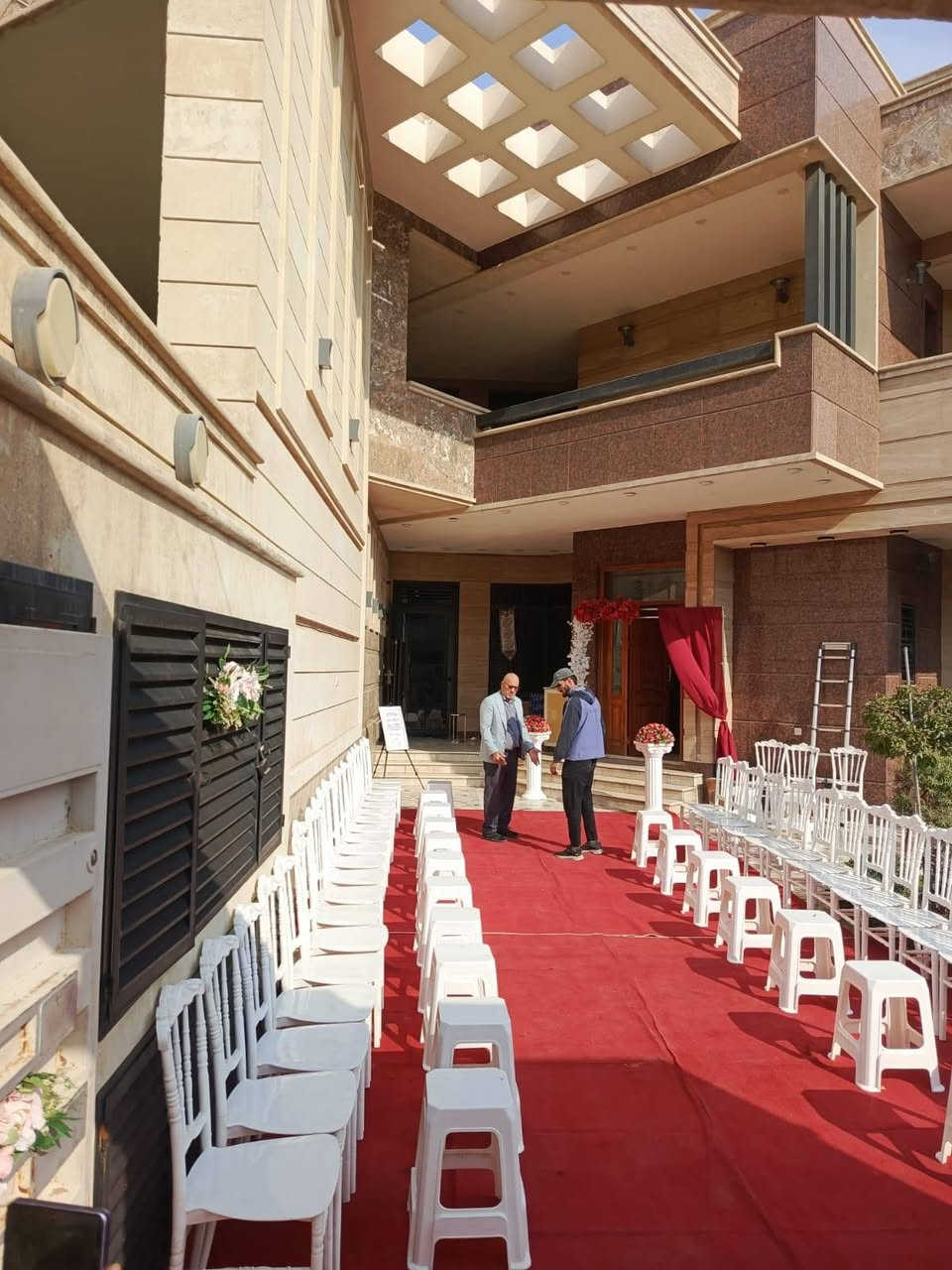 تجهيزات النوارس للاعراس والمناسبات اجعل مناسبتك اكثر تميزا ،حيث نوفر اجود الخدمات ونجهز لك مختلف المناسبات  من .
إيجار مستلزمات الأفراح 
تنسيق كوشات العرائس وجميع المناسبات 
تاجير الكراسي وجميع مستلزمات المناسبات والأفراح ويوجد  توصيل داخل وخارج بغداد  
للإستفسار،-- الاتصال عله الرقم ***********
