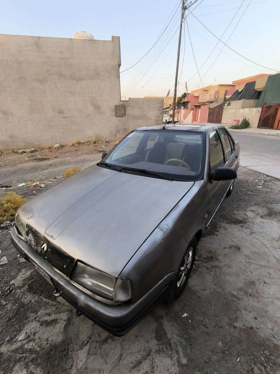 رينو 19 اللبيع 92شرط محك وكير السعر23وبيهاء مجال العنوان موصل برطله*********** ***********
