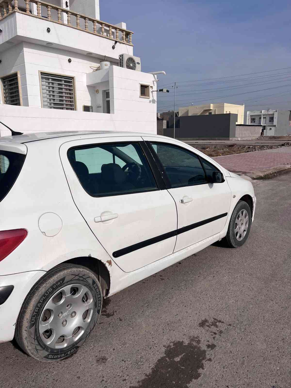 بيجو مديل 2005 سياره جاهزه كير محرك صدر تواير تبريد تدفئة  السعر, 45وبيها مجال أو مراوس مكصوص أدوات 
رقم ألماني تحويل مباشر + وكالة
***********
