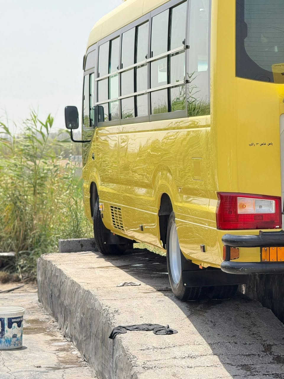 السلام عليكم كوستر للبيع فيرنه ٢٠١٧ كامله للاخير سيبايه وقلابي وفتحه ونزلات سيد محسن دوشمه عباس تلبيسات بلسم ٦ تايرات كلج كير مكينه اكسل كفاله مفتوحه وياله خلفيه باتري جديد نقص برغي مابيه السعر ٤١٠ وبيه مجال مكان سياره بغدادضاتصال ***********
