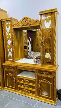 غرفة نوم • مستعملة نضيفة • موصل ايسر