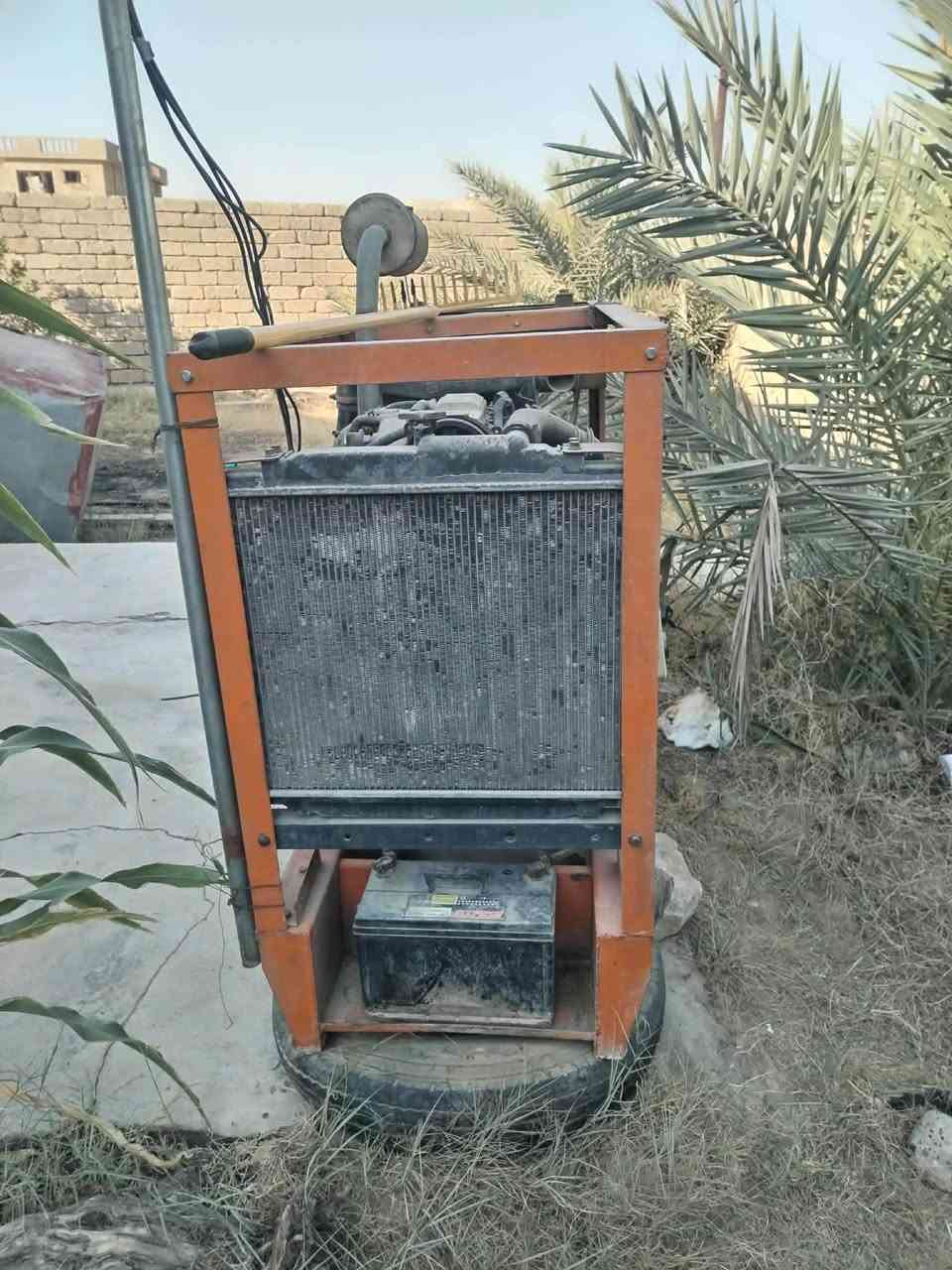 السلام عليكم مولد مازده للبيع حجم 2200 شرط جاهز لشغل راس توليد 24 كيفي ثريفيز 
الاستفسار 
‭***********‬

