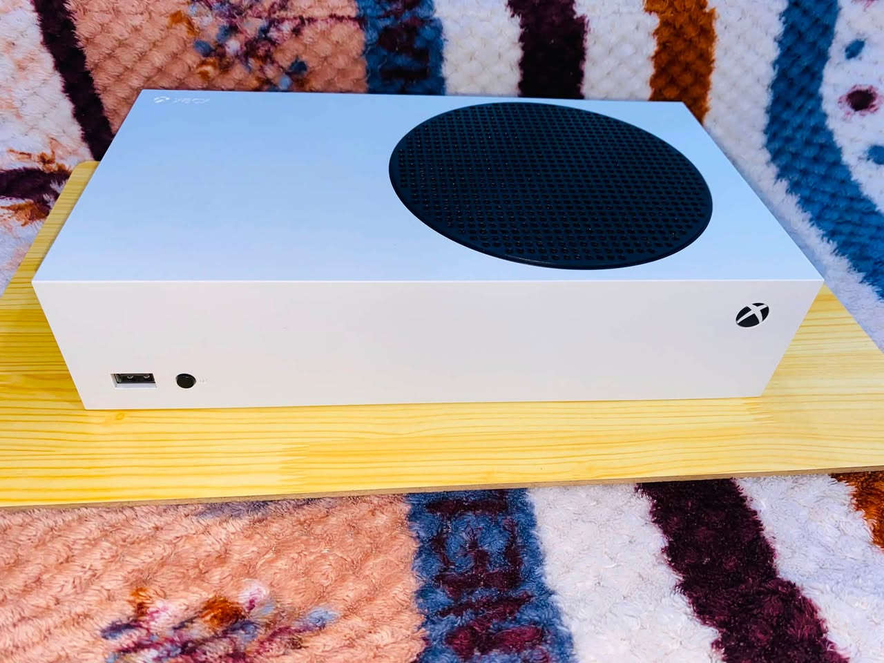 جهاز XBOx سيري اس

 المواصفات
الصدار2021
النضافا100

جميع الملحقات
جوستك اصلي مع بطاريا شحن أو واير الشحن
واير أجدي أر
وائر الطاقا
استعمال جداً قليل

السعر 450

التواصل. واتساب

*********** واتساب

