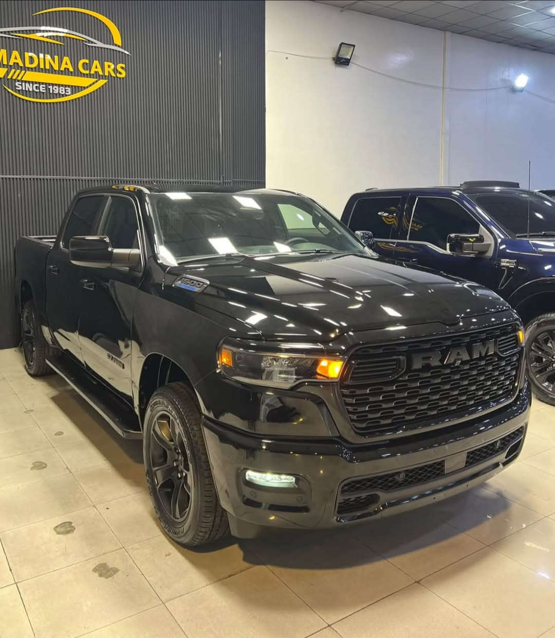 Dodge Ram

2025 Bighorn

V6 - 3.6L- 4x4

بسمه و شغال

شاشه

باب طويل

بودى فصير

دبل اكسل

ويل 20

17.000 mile

2 قطعه صبغ

بدون ارباک 

سعر 325 ورقه

معرض ( مهدينه ) اربيل شارع ١٠٠م

*********** واتس ئاپ
