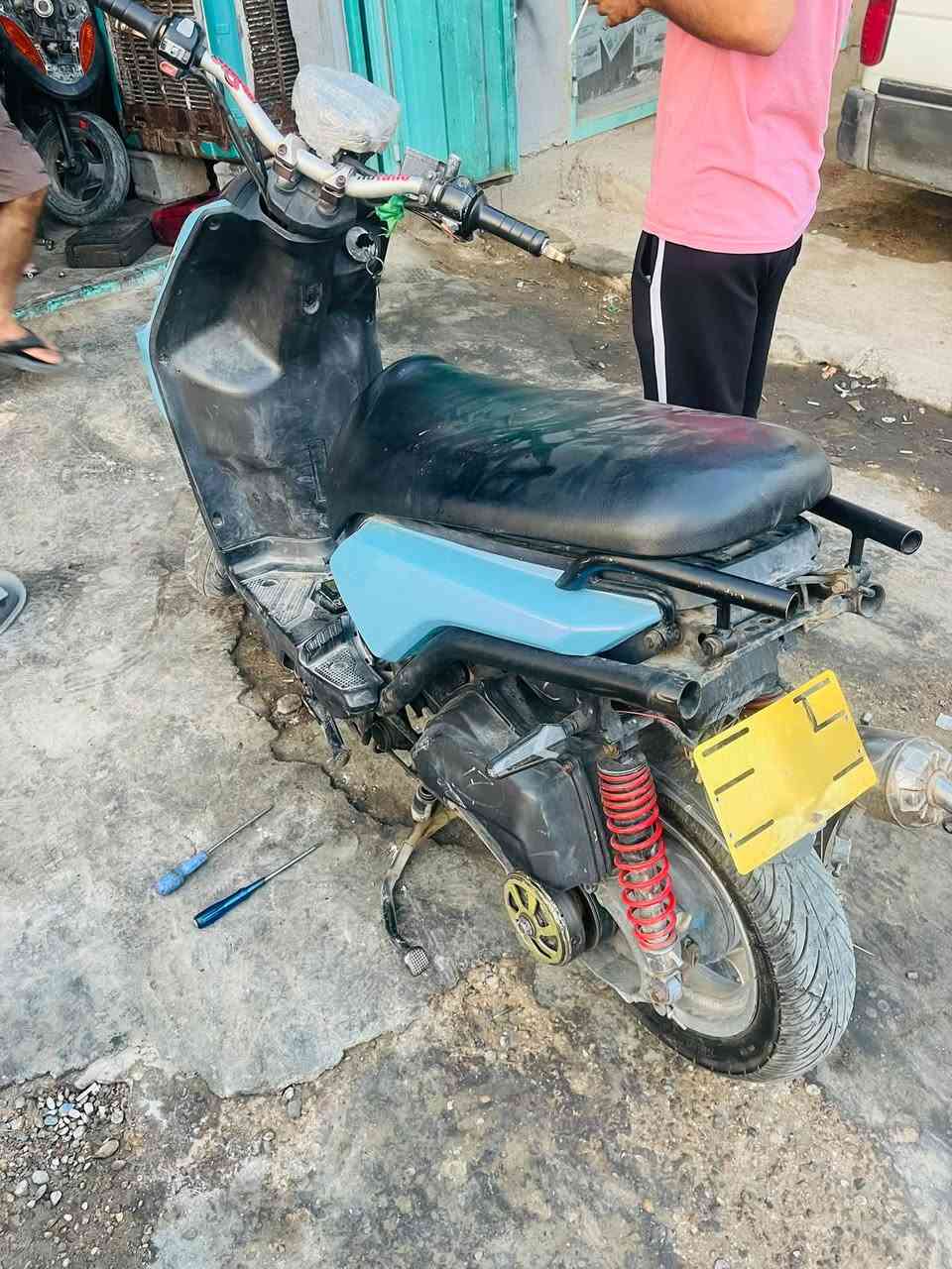 سكنس جبلي موديل14نوزل الدراجه جانت متروكه مكينه برغي ماملعوب بيهه نكره سلف السعر725 وبيهه مجال مكاني كربلاء الحسينية الموشراي خل يعبر لا يسمع شي مو حلو هذا رقمي ***********++تخم كلجات رياضي اصلي مطابق
