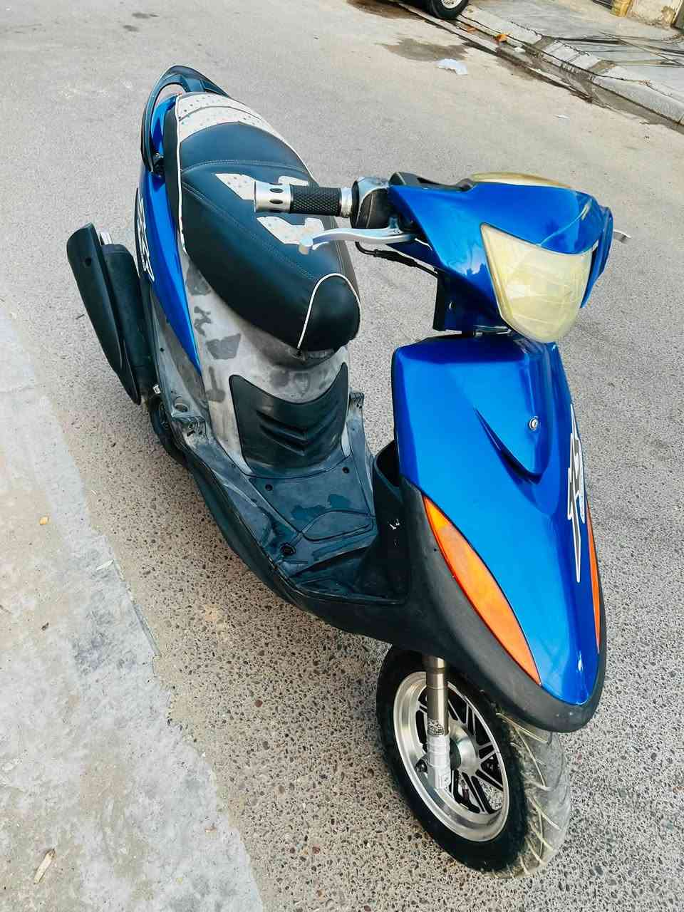 عندي ماكس عدله نضيفه مكينه ناعمه شلعه ومعدل سلف وهندر كهربائياتهه شغاله اوراق كامله المكان الغزاليه السعر 425 الشراي يخابر وهذه رقمي ***********

