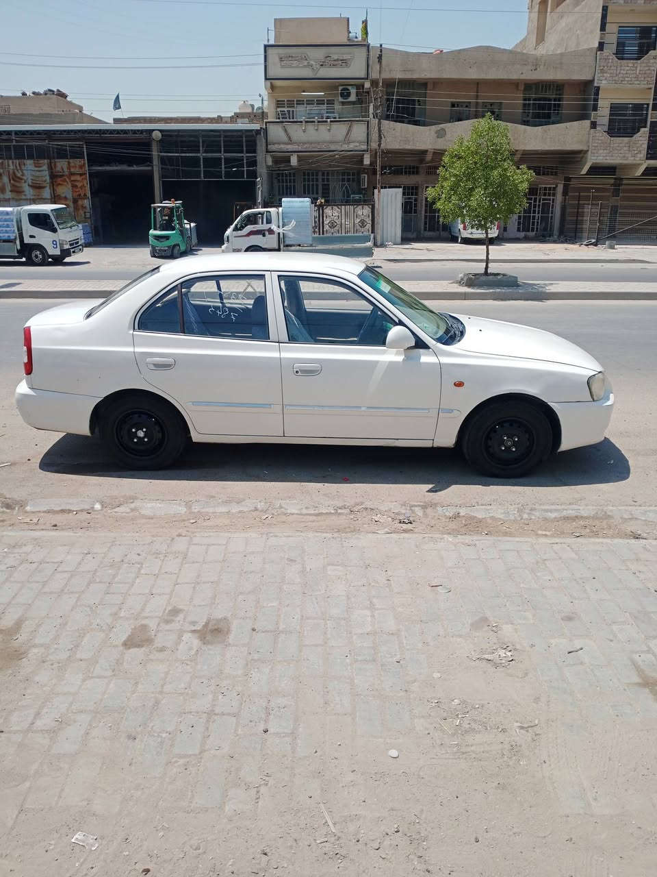 سلام عليكم من رخصت مدير الكروب هونداي فيرنا موديل ١٢خصوصي سياره جاهزه خير من الله تبريد ثلج دوشمه جديد مكان بغداد تقاطع درويش المعالف عارضهه58/************
