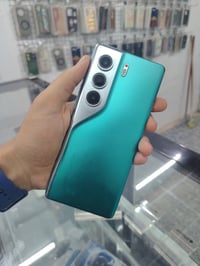 تكنو كامون ٤٠ برو 5G • ٢٥٦ • ٨+٨