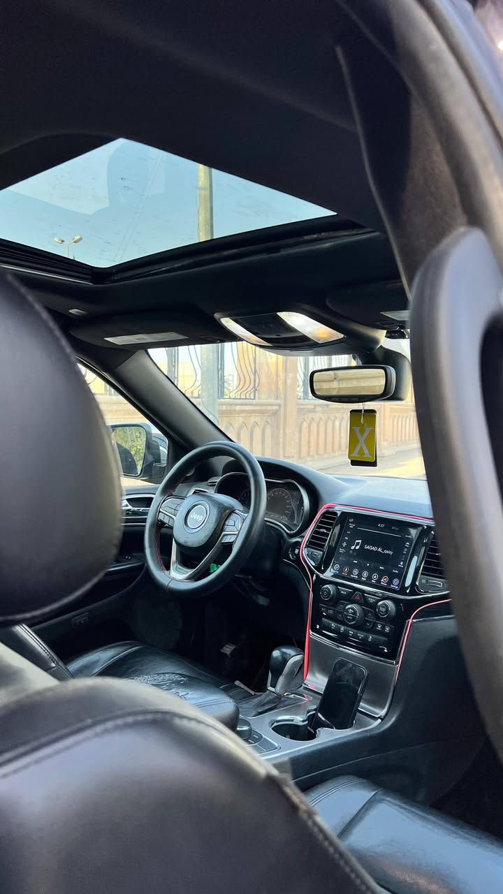 ….السلام عليكم ..
للبيع جيب  امريكي  
رقم بغداد باسمي ماشية83/km
الموديل :2020
المحرك : V6.  3.6L  
المواصفات : 
لون اسود شذرة بنفسجية
•  تحذير النقطة عمياء ⚠ .رادار جانبي
•  نظام تحذير عند تجاوز السرعة المحددة. 
•  سيارة فتحة. 
•  شاشه كبيرة 
•  نظام الخرائط (GPS) . *. 
•  المصابيح الأمامية زنون LEB
•  دخول ذكي. 
•  بصمة 
•  تشغيل عن بعد .
نظام Aوقوف ذاتي
•  . .نظام سبورت 
نطام ايكو اقتصادي 
•  ذاكرة لحفظ وضعيات الجلوس للسائق. 
•  ذاكرة لحفظ وضعيات الجلوس للراكب.. 
•  المقعد الأمامي كهربائي.
•  المقاعد الأمامية  تبريد وتدفئة .
•  . كشنات جلد
•  حساسات امامية. 
*حساسات خلفيه.
•  محدد سرعة 
اوتو باك.
مكان السيارة بابل
الاستفسار
***********
