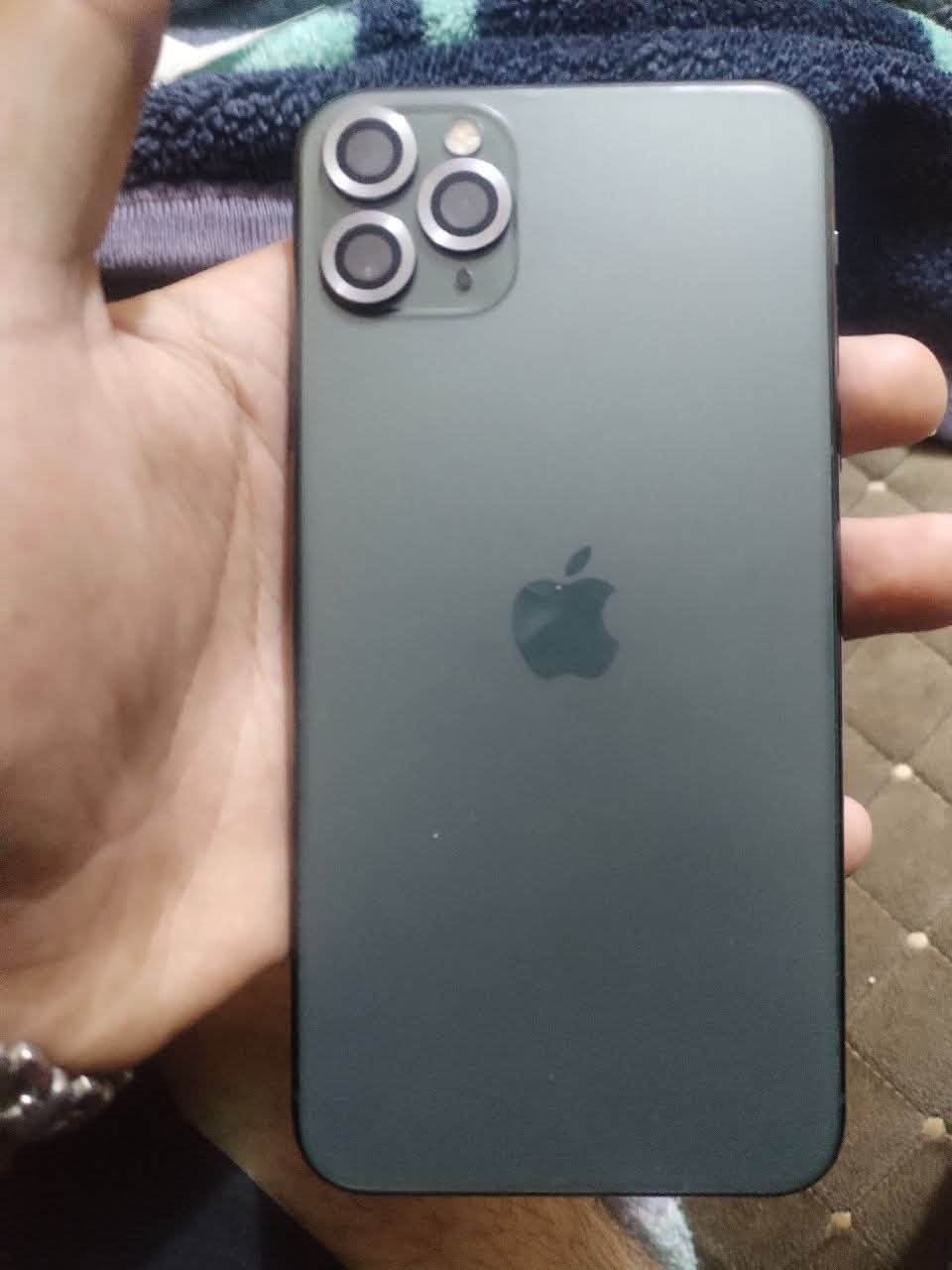 ايفون 11 برو ماكس للبيع 🔄
جهاز نظيف جدا مبدل فقط شاشه من شركة iPhone الاصلية 100% 
￼￼￼ 1البطارية 91 ما نبدل ابد ✅
2￼ أذاكر 256 ✅
3￼ الشاشة ثلاث خيارات 💠✅
4 جهاز مقفول من الآخر  
‏سعر الجهاز 270 بي مجال قليل 
‏التواصل خاص أو عبر الرقم ***********￼ ￼￼￼
