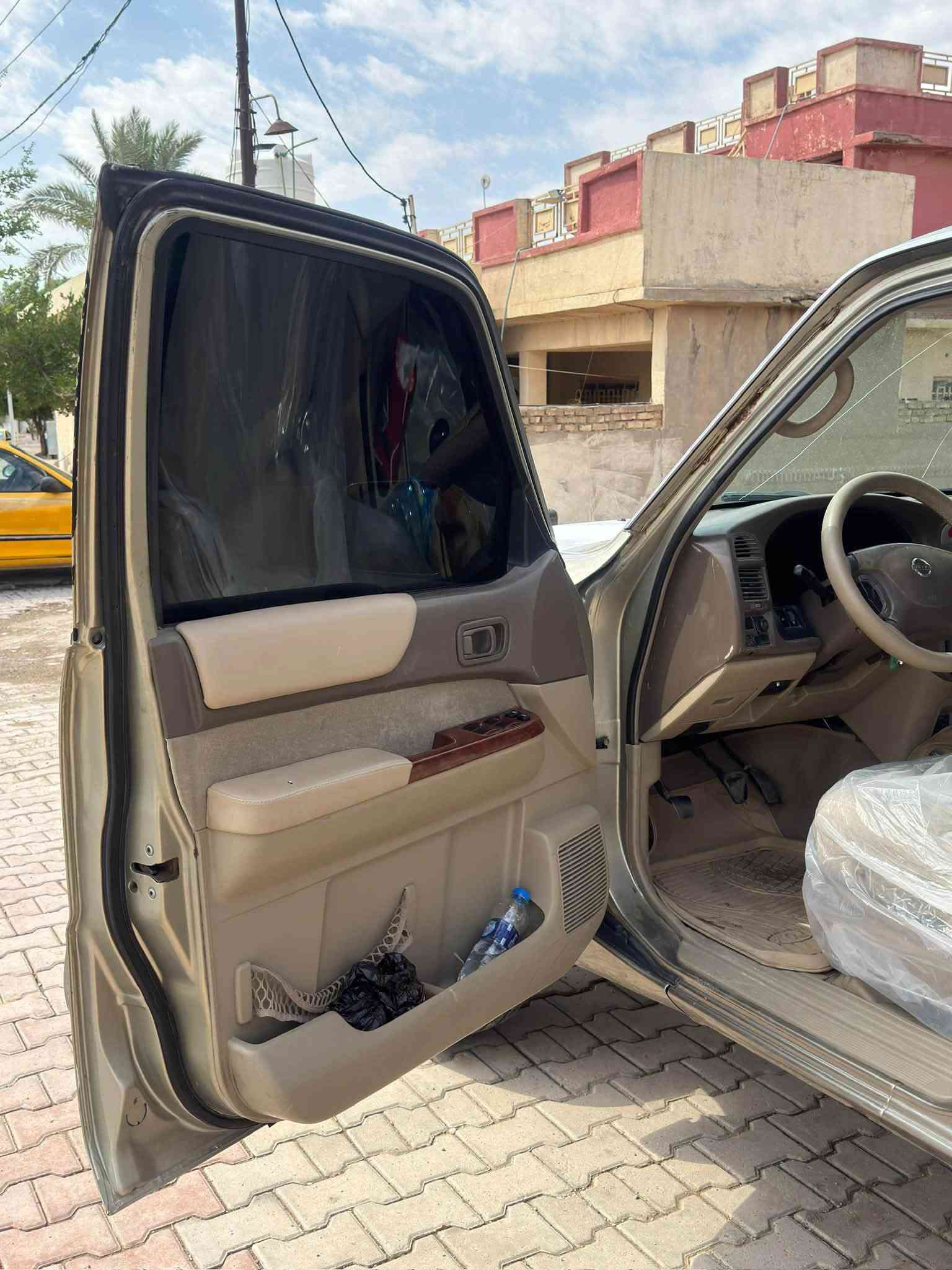 باترول سوبر سفاري • ٢٠٠٢ • داخلية جديدة