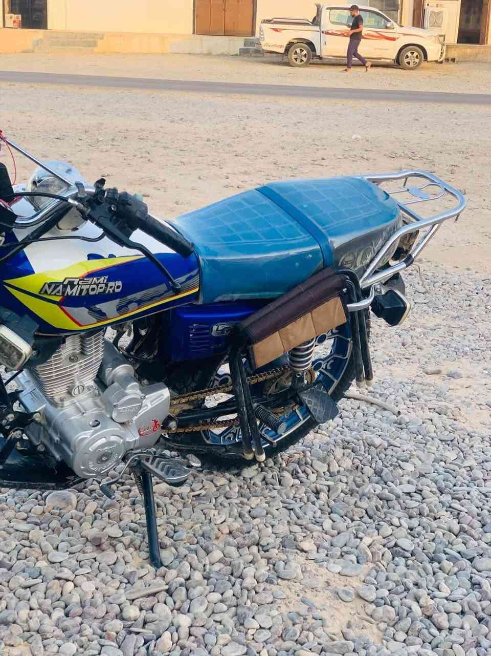 السلام عليكم موطور نامي برو خمسة گير محرك مامفتوح حجم محرك 200 كهربائيات شغاله موديل 2025 تايرات جدد نضيف فولل الموطور السعر 600وبي مجال اتصل ***********
