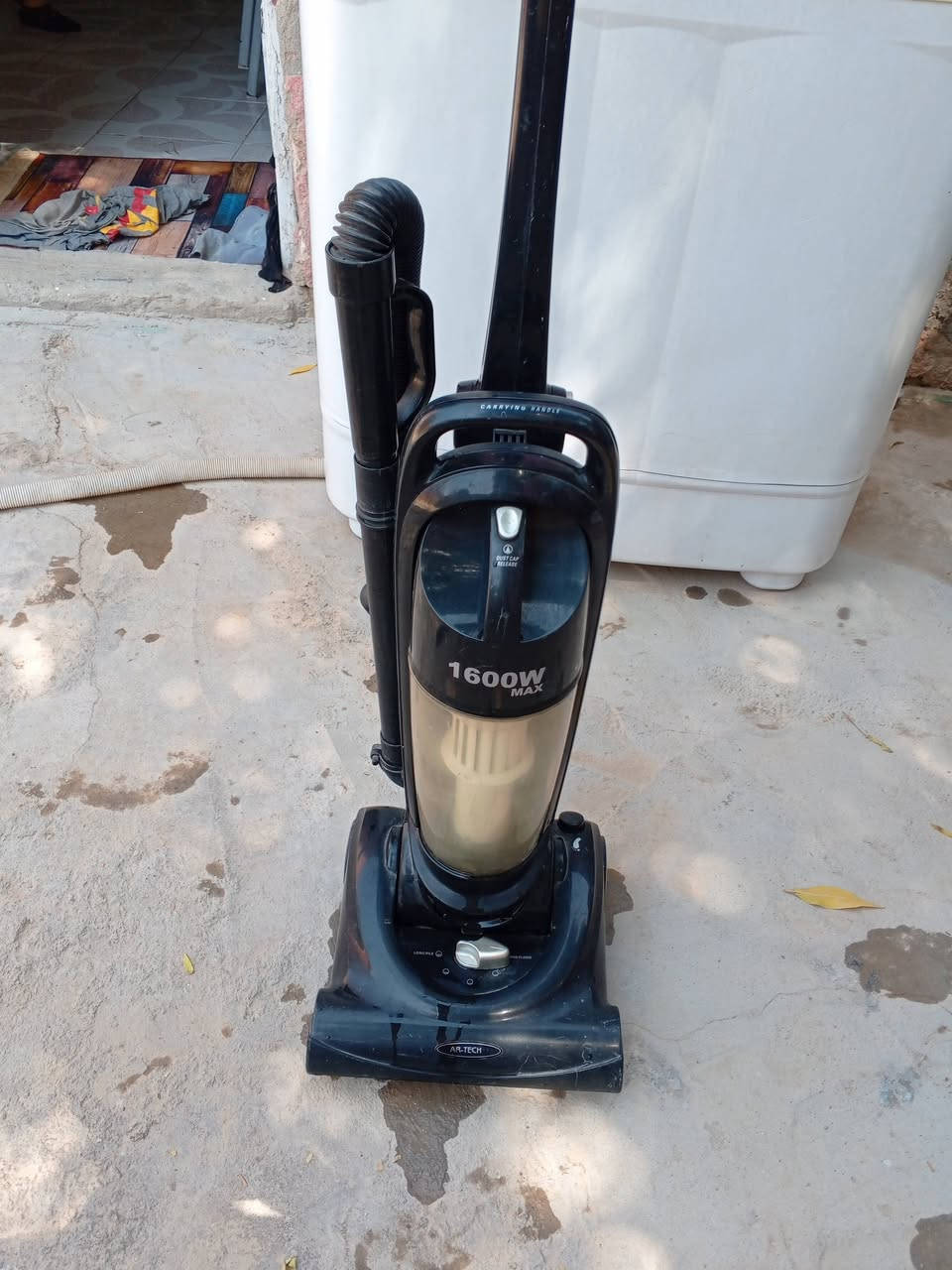 سلام عليكم من رخصت الادمن عندي غراض للبيع ولي يحب يجي خاص وهذا رقمي ‏‪***********‬‏
