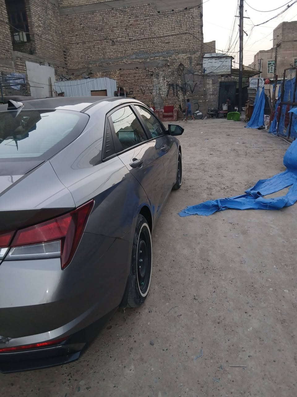 السلام عليكم شباب للبيع النترا ٢٠٢٢ وارد أمريكي صور الحادث مرفقة بالمنشور ماشية ٥٨ الف السيارة نضيفة وخير من الله مكينة ٢٠٠٠ دوش السعر ١٢٥ وبيها مجال عنواني بغداد حي اور للإستفسار ***********
