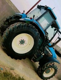 نيوهولند • TM 165 • موديل ٢٠٠٠