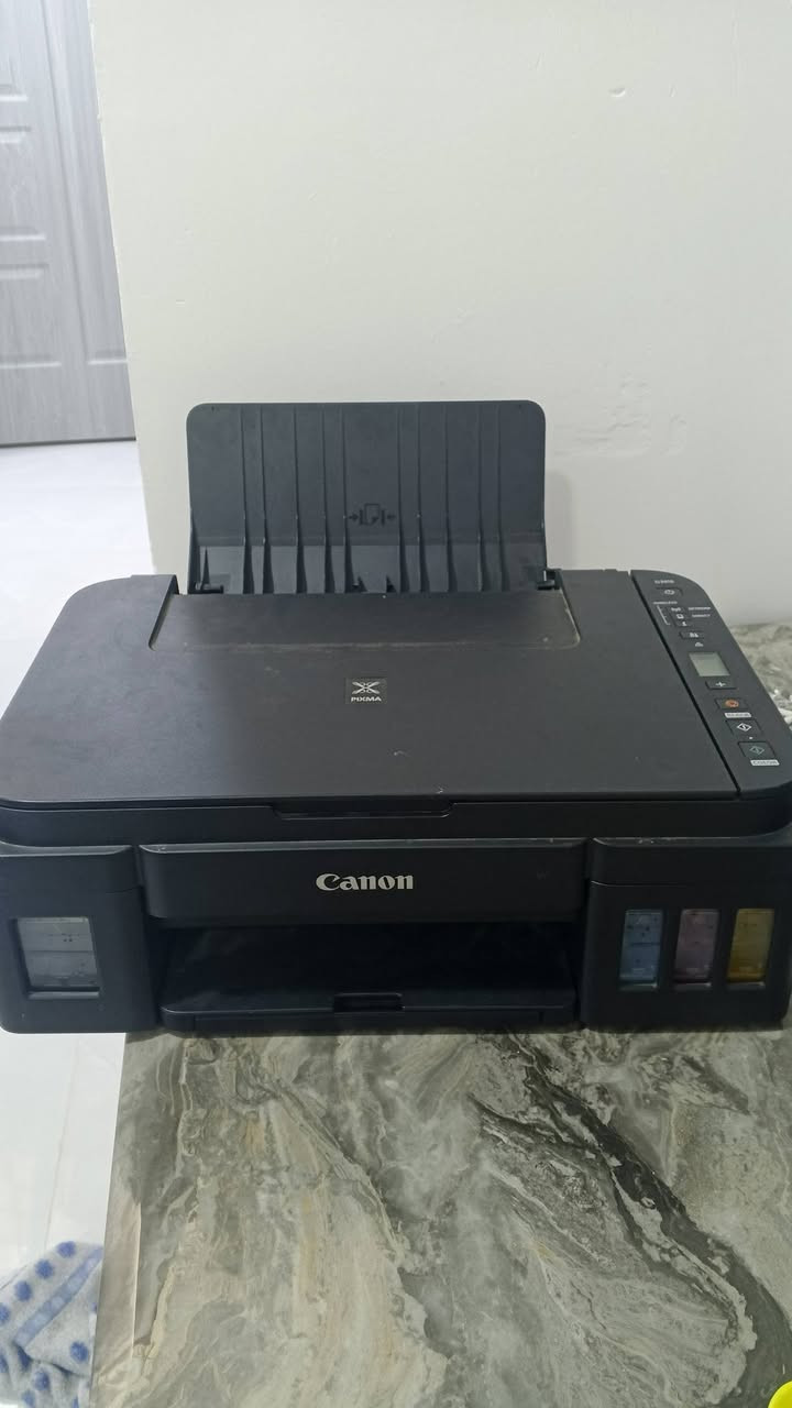 طابعه canon نظافا 90% السعر 160 و بي مجال التواصل علئ هذا الرقم ***********
