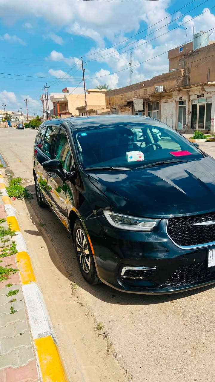 🚘 للبيع | Chrysler Pacifica Hybrid 🔋⚡

إذا كنت تبحث عن سيارة تجمع بين الفخامة، الراحة، القوة والاقتصاد… هذه الـ Pacifica Hybrid تستحق المشاهدة 👌

✨ تصميم أنيق وفخم
🔋 نظام Hybrid يجمع بين الأداء والكفاءة
🛋️ مقصورة واسعة ومريحة للعائلة
💎 شكل خارجي مميز وجذاب
🚗 سيارة مناسبة للسفر والاستخدام اليومي

📸 السيارة كما تظهر بالصور، والمعاينة خير دليل.

📅 الموديل: [2024]
🛣️ الممشى: [33.000]
💰 السعر:    (215)
📞 للتواصل: [***********]

للجادين فقط، أهلاً وسهلاً بالمعاينة والتجربة.
